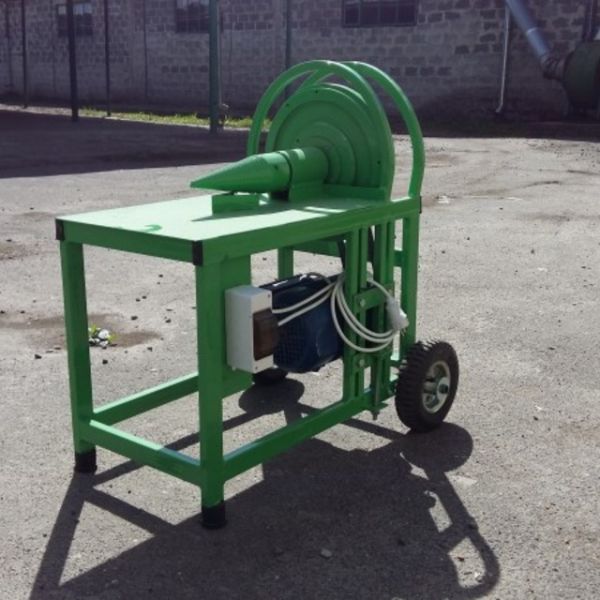 Дровокол гвинтовий ,конусний.