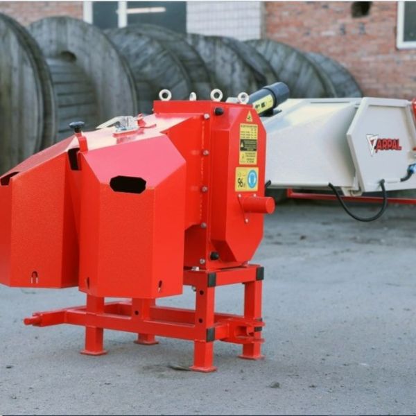 Подрібнювач гілок АМ-120ТР Мах