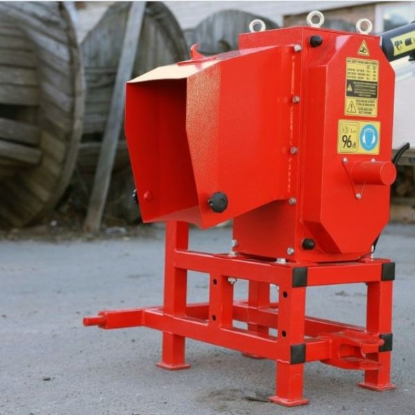 Подрібнювач гілок АМ-120ТР Мах