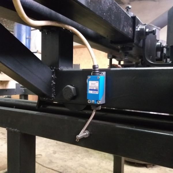 Кромкообрізний станок до 100 мм