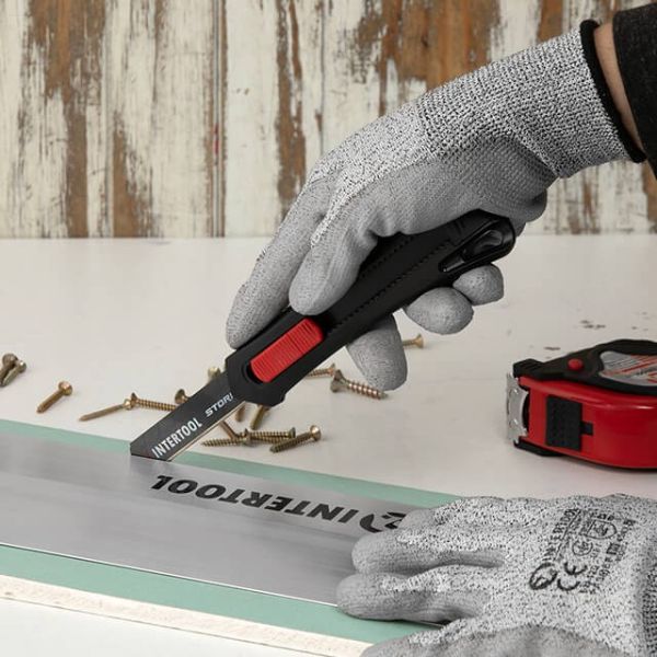 Ніж сегментний 18мм, Storm INTERTOOL HT-0514