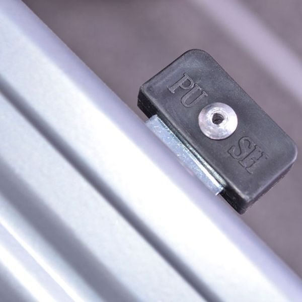 Стрем'янка з алюмінію, 4 сходинки, висота до платформи 850мм INTERTOOL LT-1004